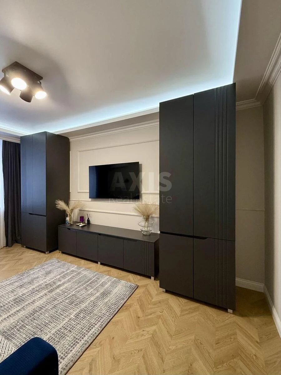 2к квартира ул. Сосниных Семьи 8641861