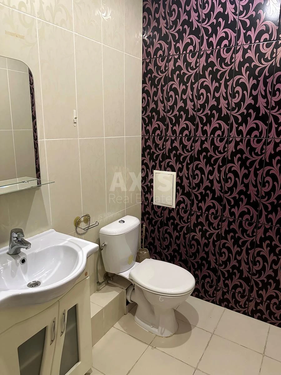 2k apartment vul. Knjazhyj Zaton 216685616