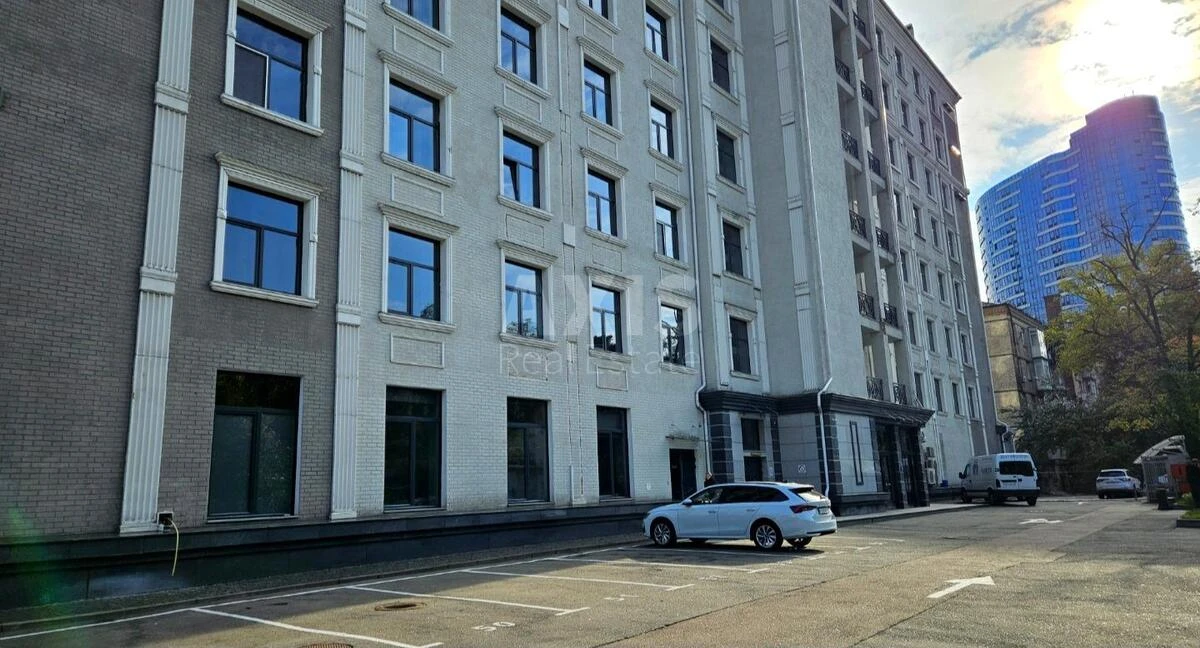 Офис бул. Николая Михновского 19А, 520м26686313