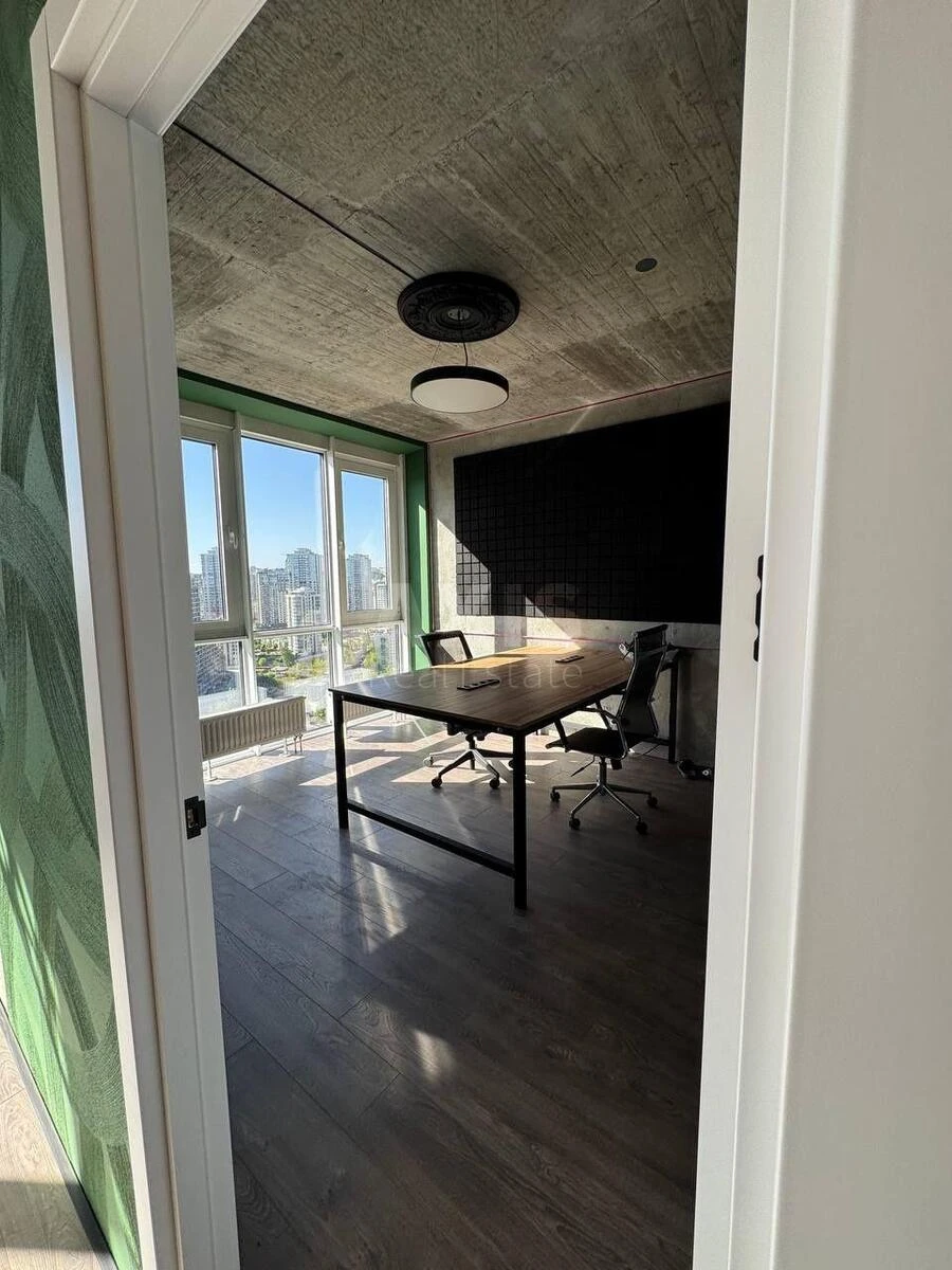 Офис ул. Михаила Бойчука 41Б, 230м26700212