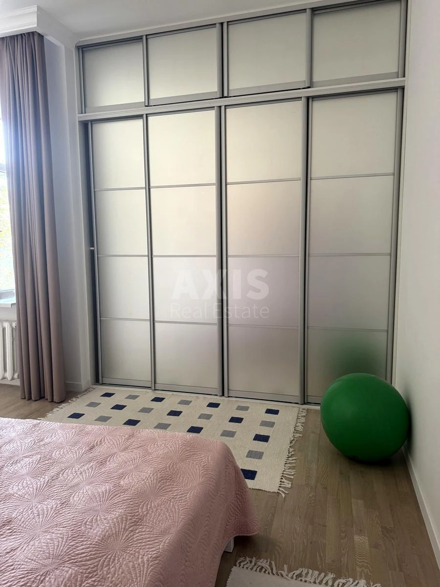 4k apartment vul. Kost'ol'na 156871814