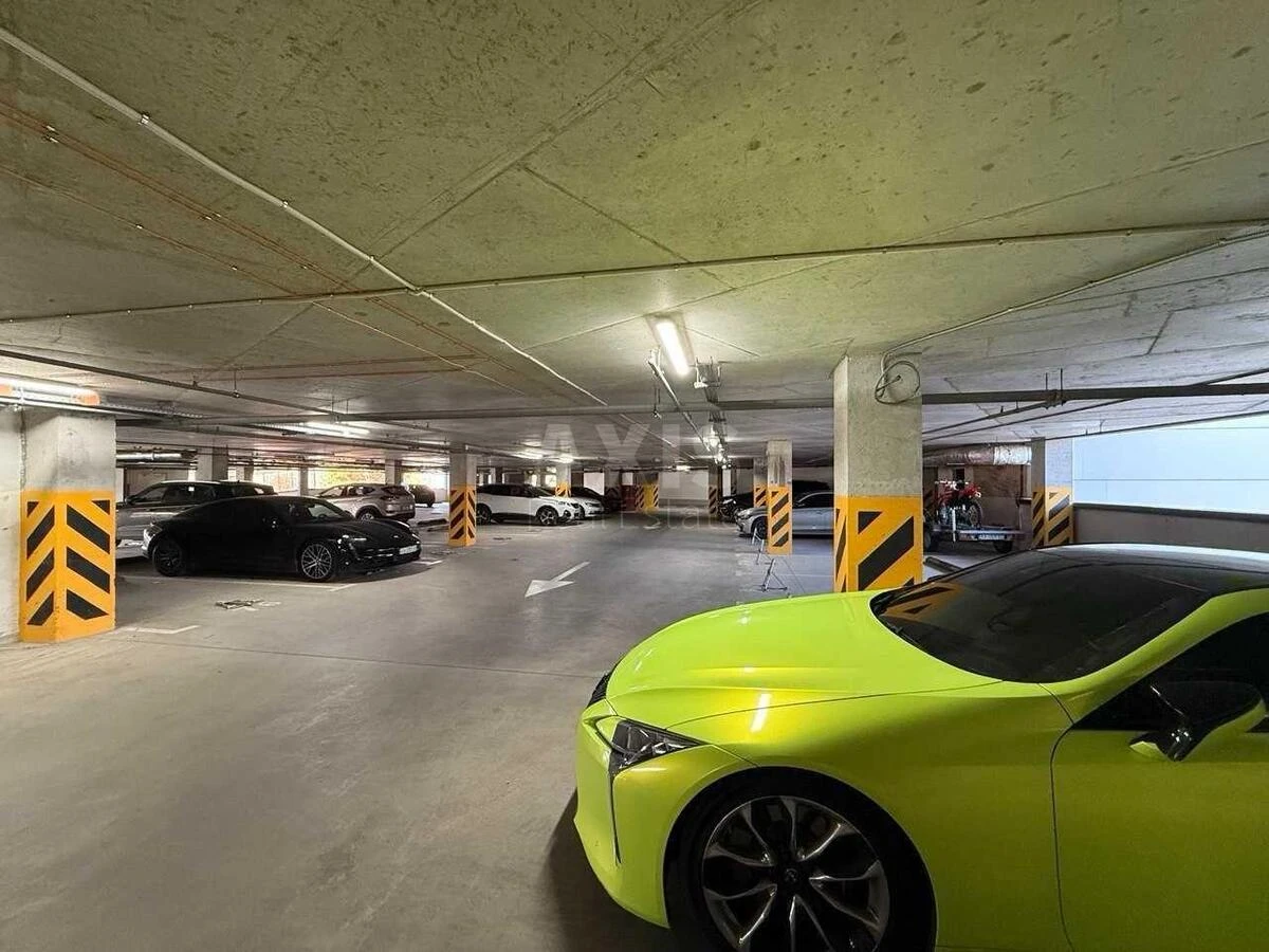 2k apartment pr-t Berestejskij 116572513