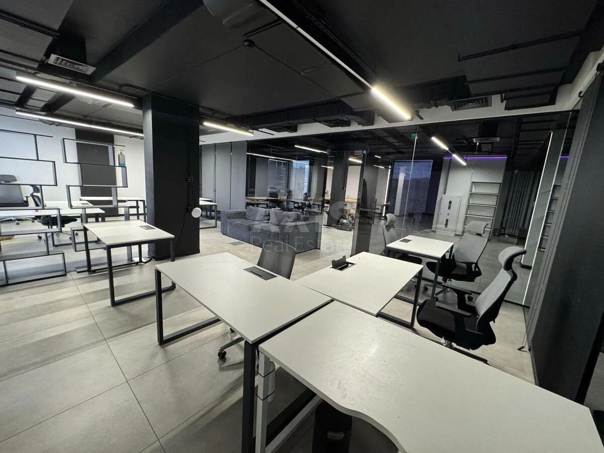 Office vul. Krasylivs'ka 9, 417m26634011