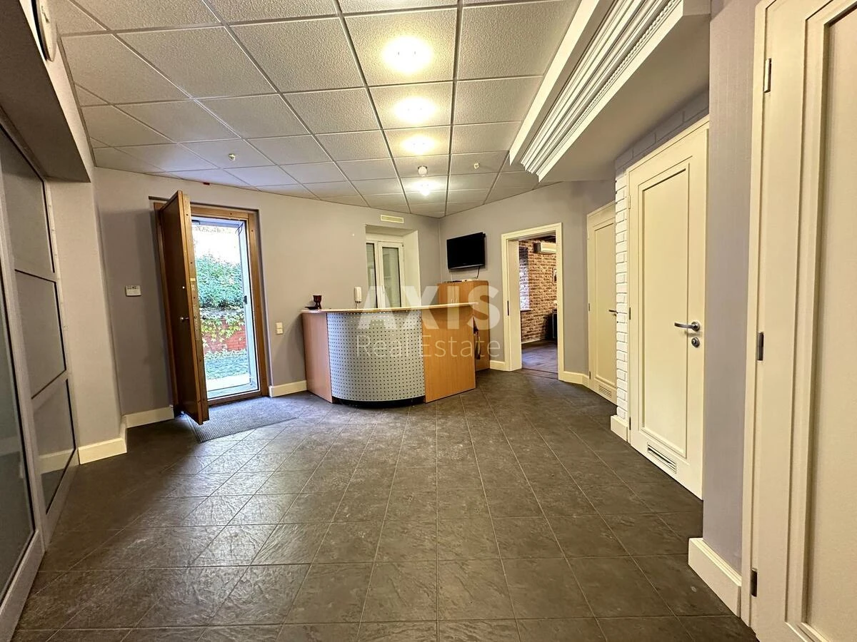 Office vul. Mykil's'ko-Botanichna 15/17, 100m2635968