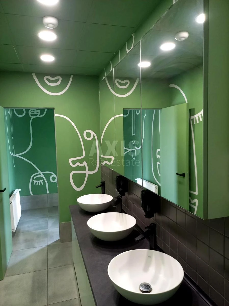 Office vul. Borychiv Tik 35В, 640m2692355