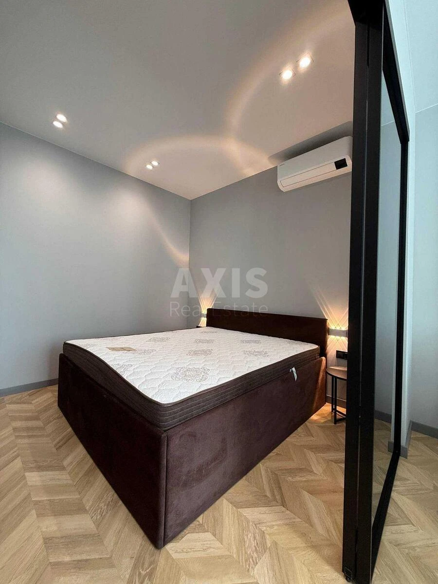 1k apartment pr-t Berestejskij 11Б692793