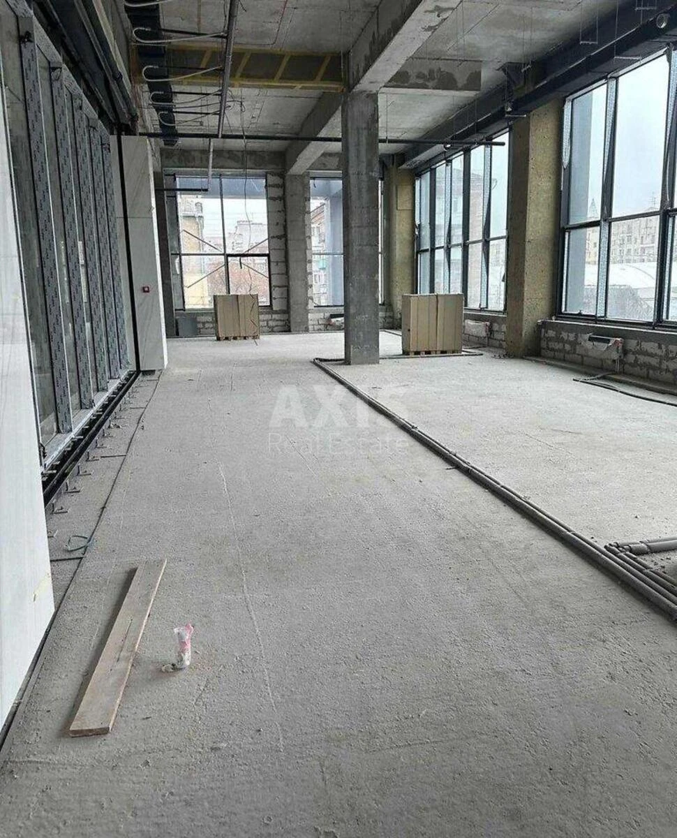 Office vul. Olenivs'ka 23, 5600m2651184