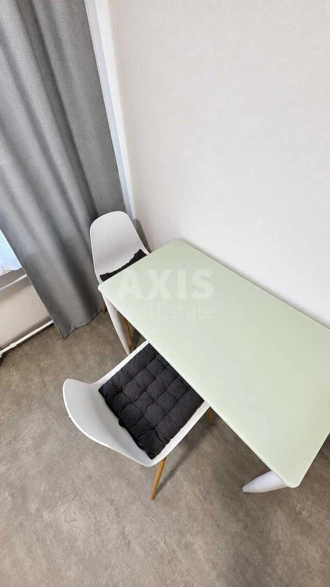1k apartment vul. Jurkivs'ka 18711177