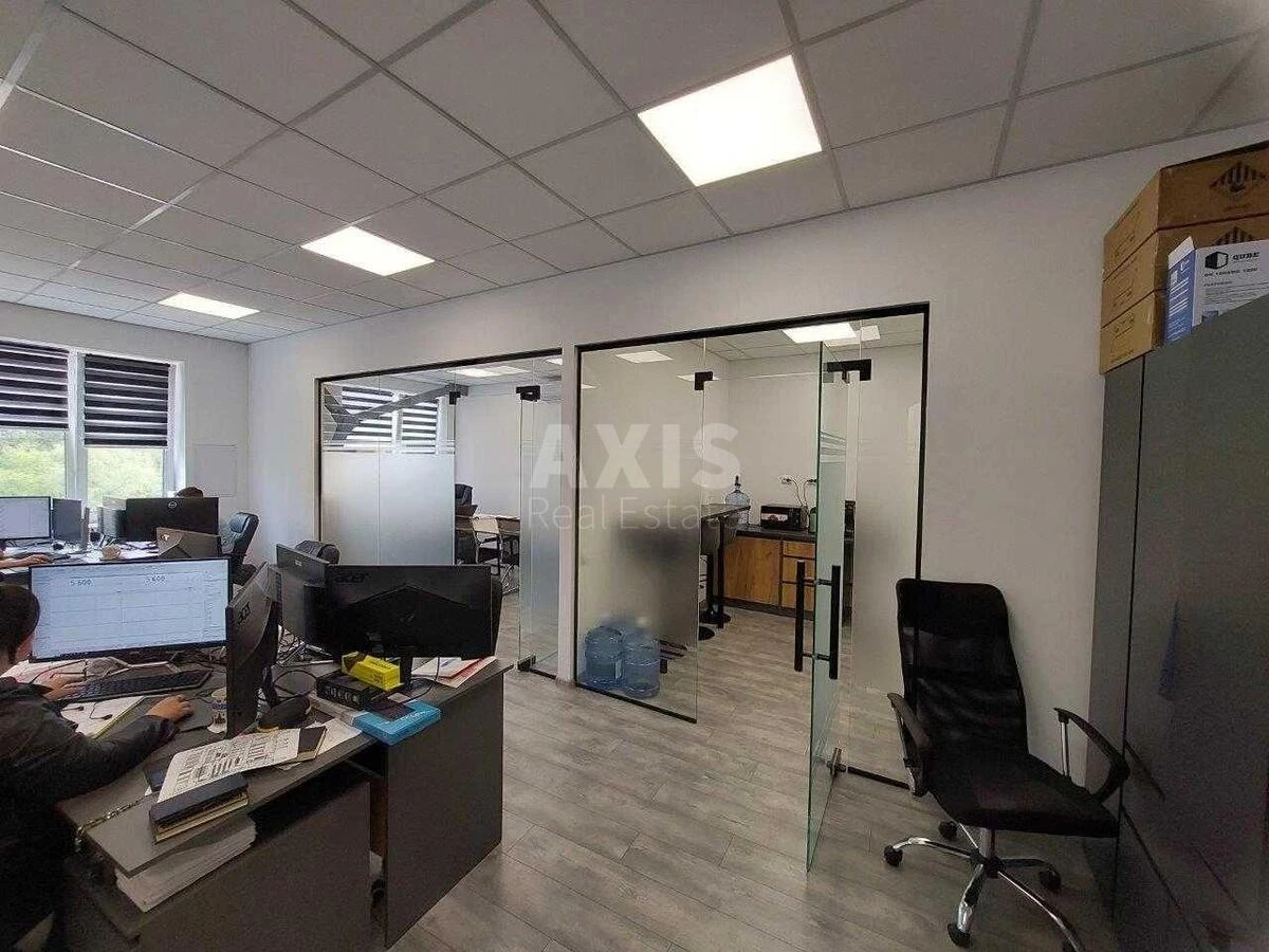 Office vul. Glybochyc'ka 17, 70m268139
