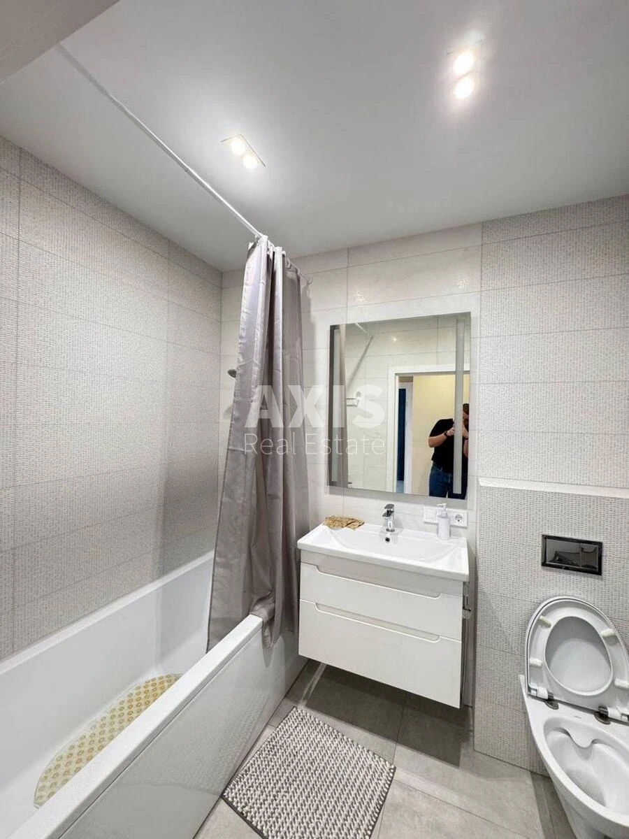 2k apartment nab. Dniprovs'ka Sixteen D694718