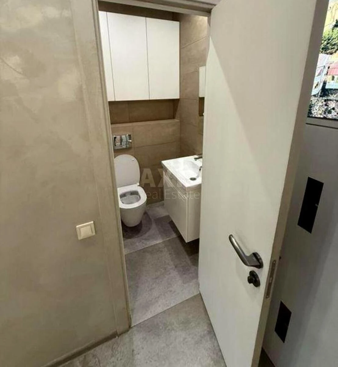 Объект торговли ул. Князя Романа Мстиславича 28А, 53м2634034