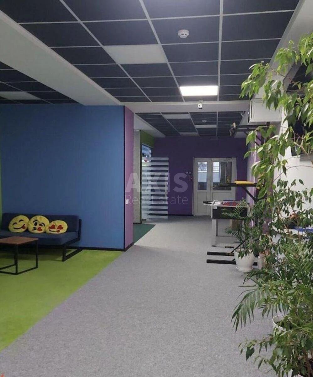 Office vul. Rostyslavska 11, 240m2654037