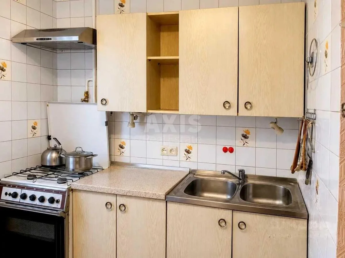 3k apartment vul. Zdolbunivs'ka 3