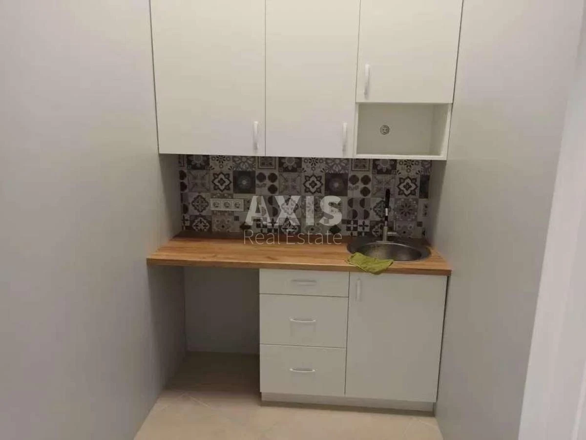 Office vul. Kikvidze 41, 68m22351612