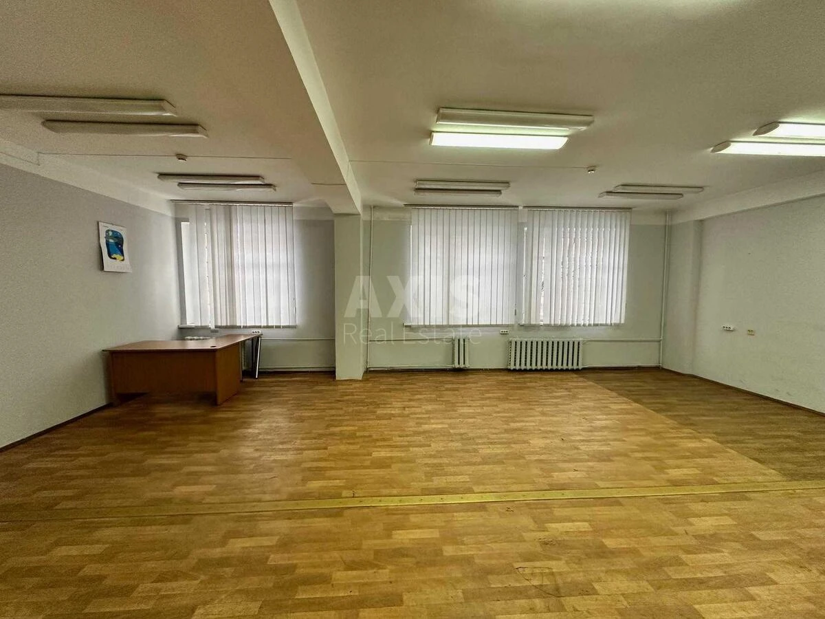 Объект торговли ул. Антонова Авиаконструктора 5, 1018м2672431