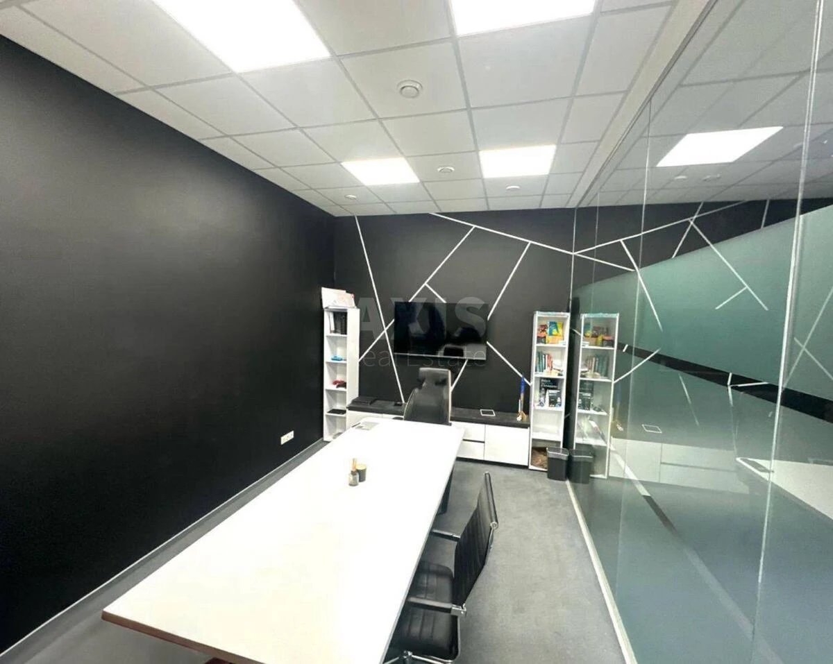 Office vul. Vozdvyzhens'ka 14, 82m267992