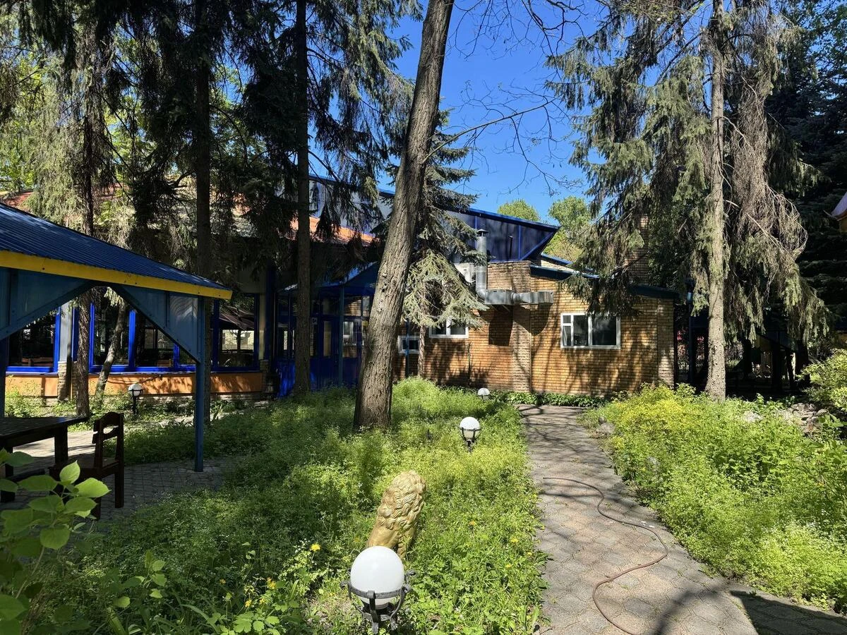 Объект торговли пр-т Броварской 16, 1400м2660904