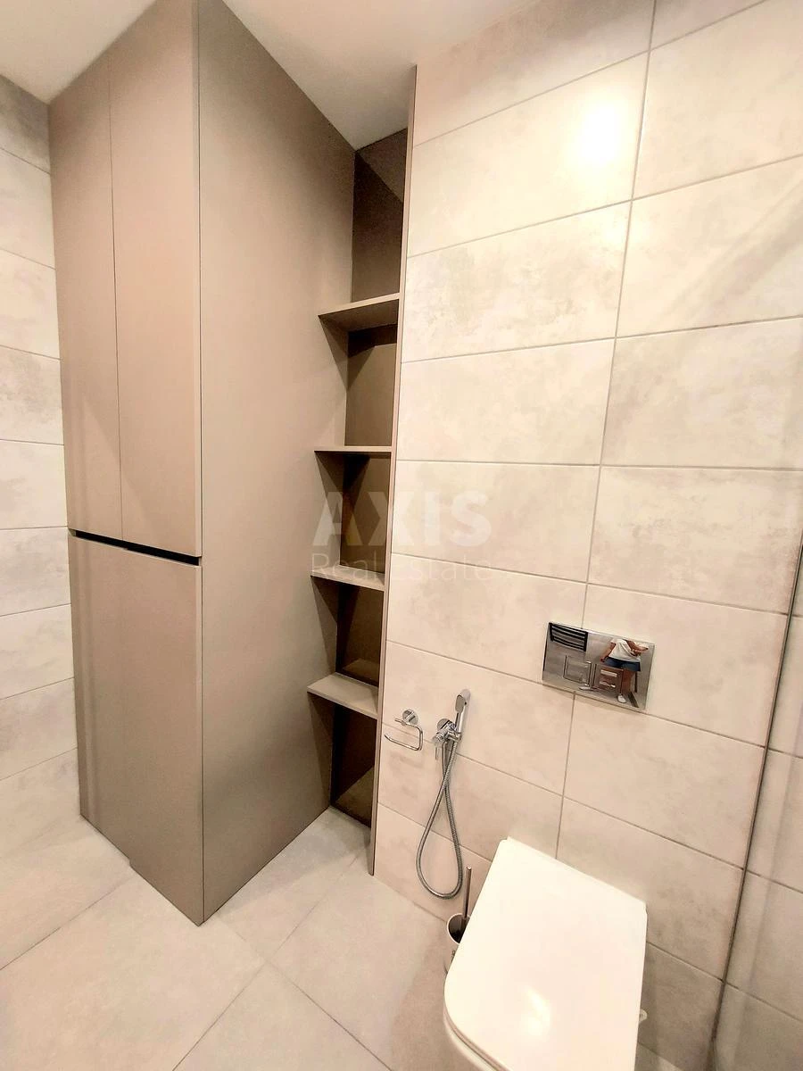 1k apartment vul. Sverstjuka Jevgena 6Е677713