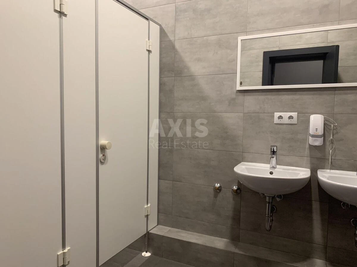 Office vul. Samiyla Kishky 6А, 295m2651328