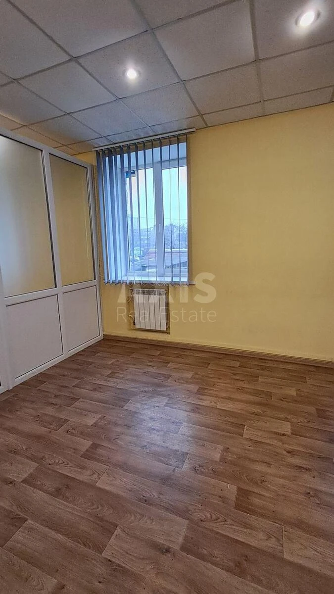 Office vul. Kurenivs'ka 21, 100m2698825