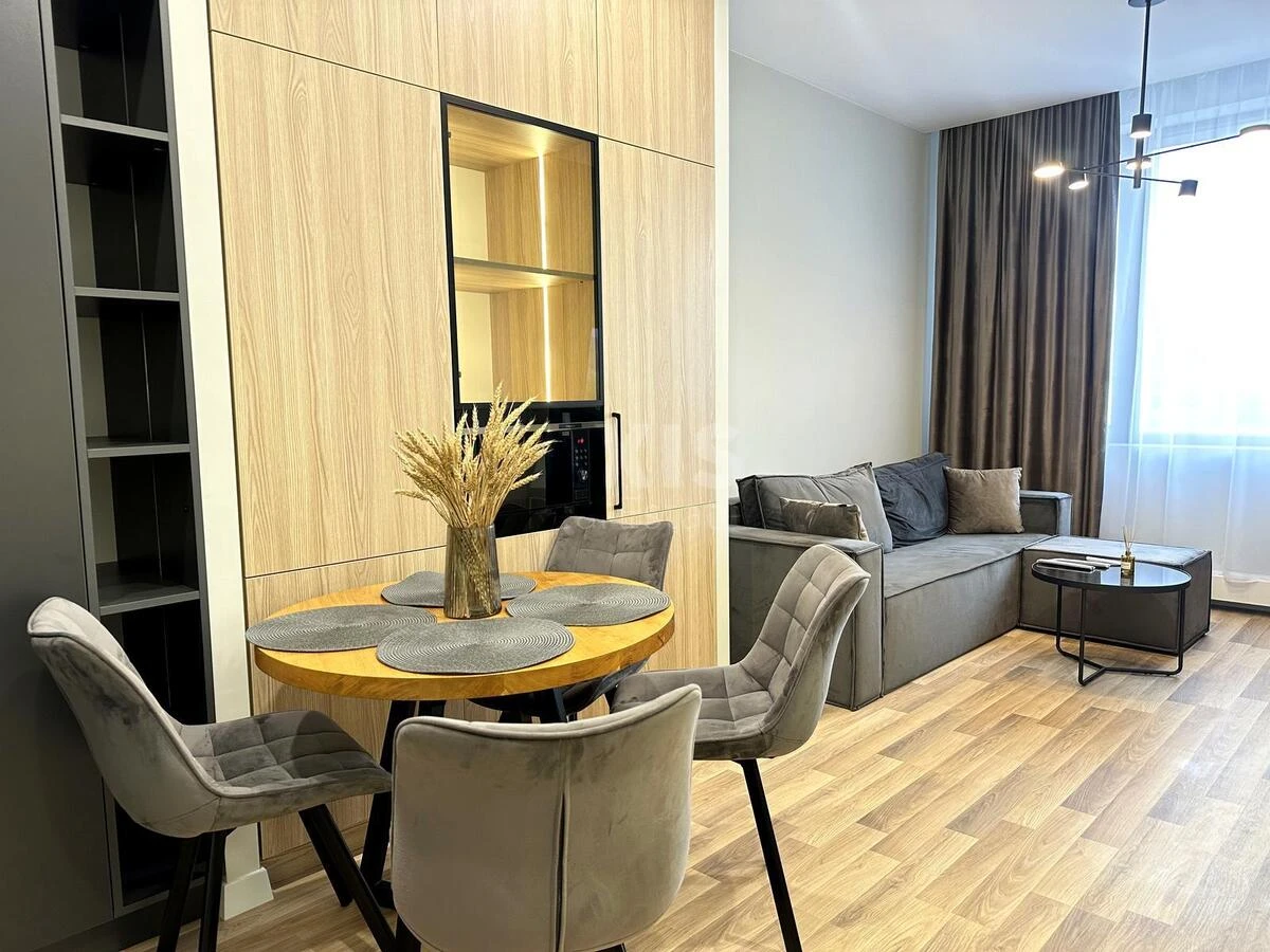 2k apartment vul. Antonovycha 44701861