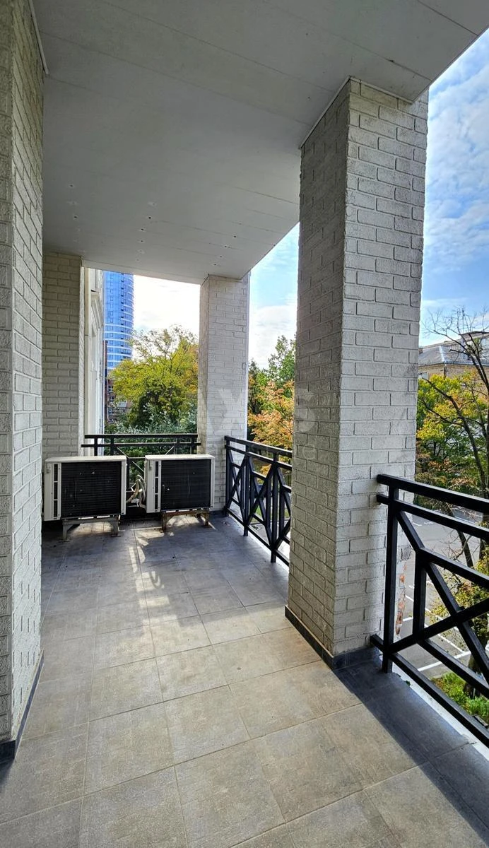 Office bul. Mykoly Mikhnovskoho 19А, 520m26686315