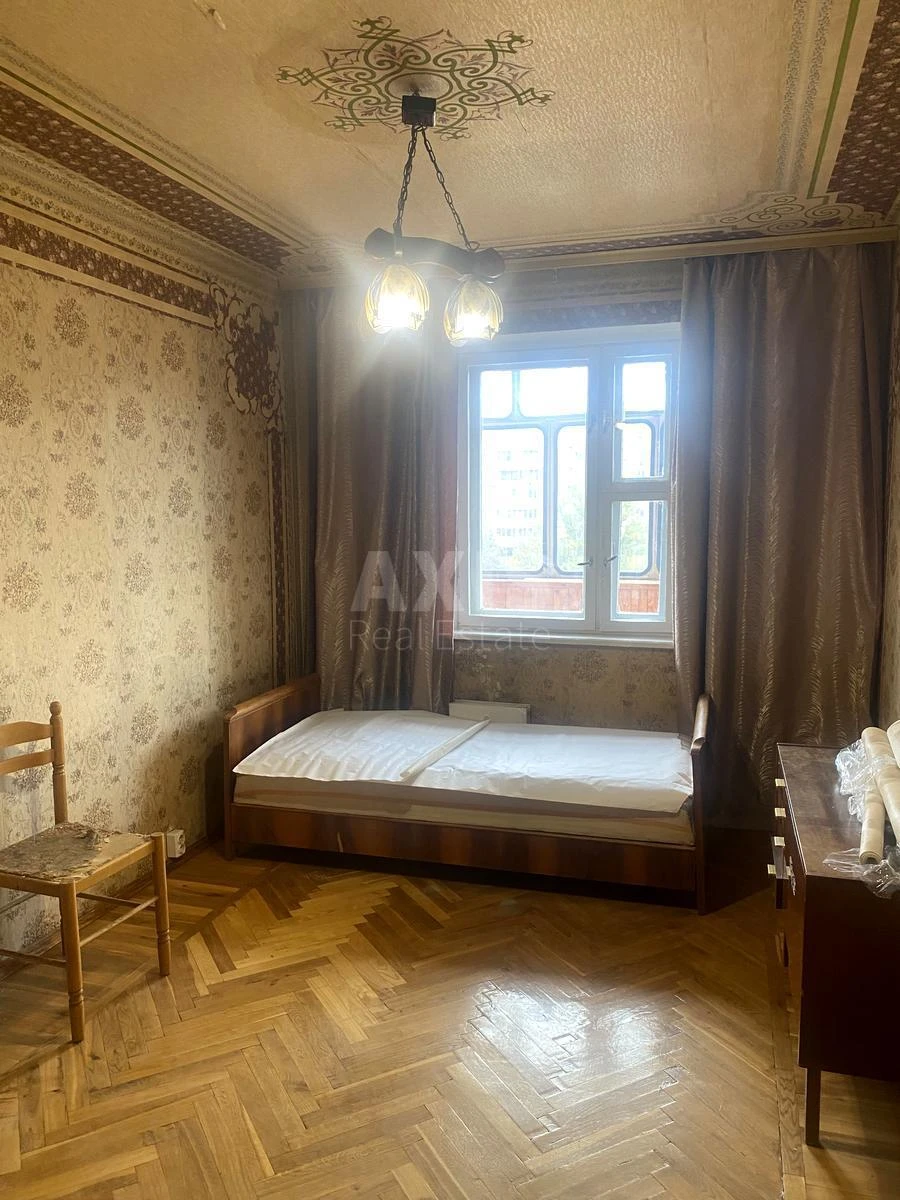 2к квартира ул. Сержа Лифаря 18631904