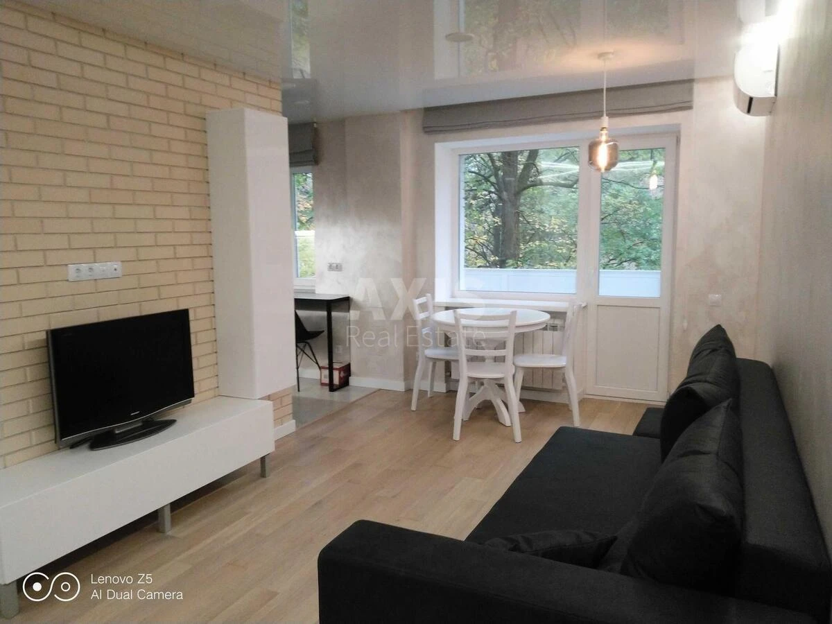 3k apartment bul. Lesi Ukrai'nky 10А701320