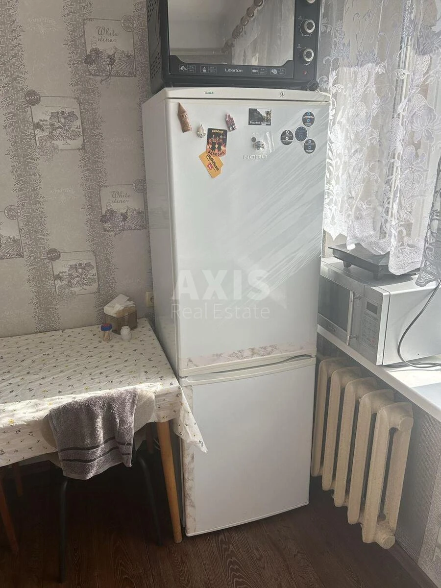 1k apartment vul. Mezhova 19Б670360