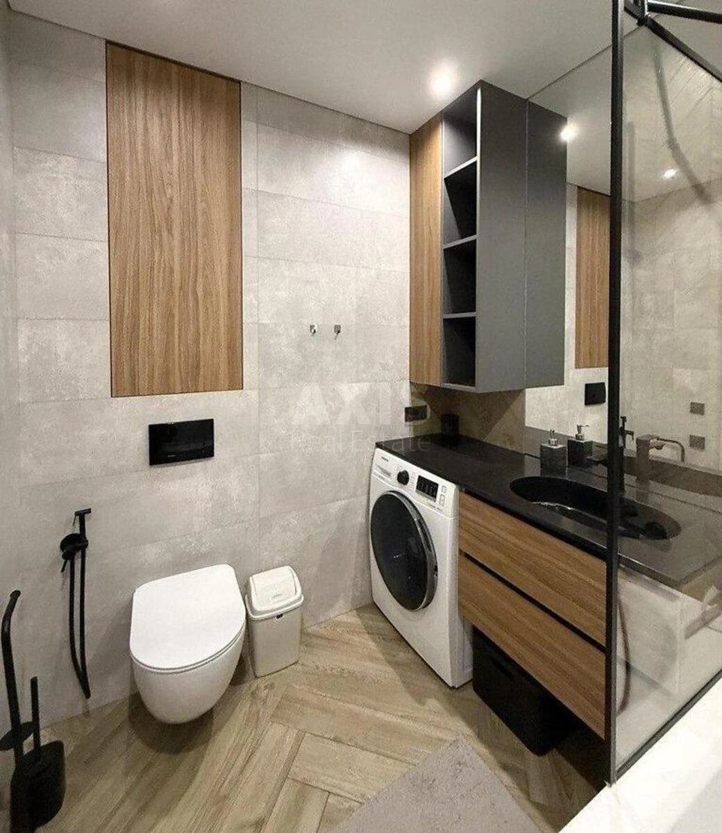 1k apartment pr-t Berestejskij 11651177