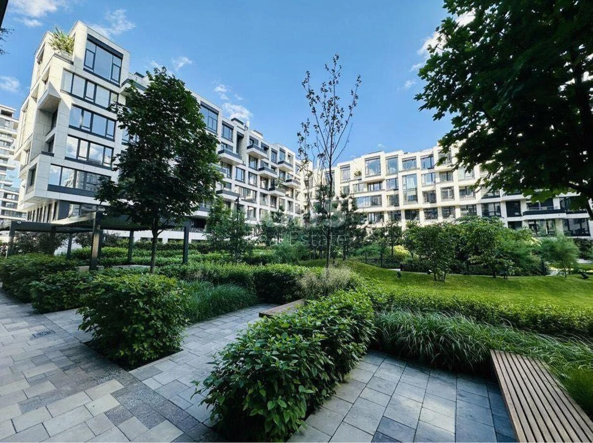 3к квартира ул. Хохловых Семьи 86111013