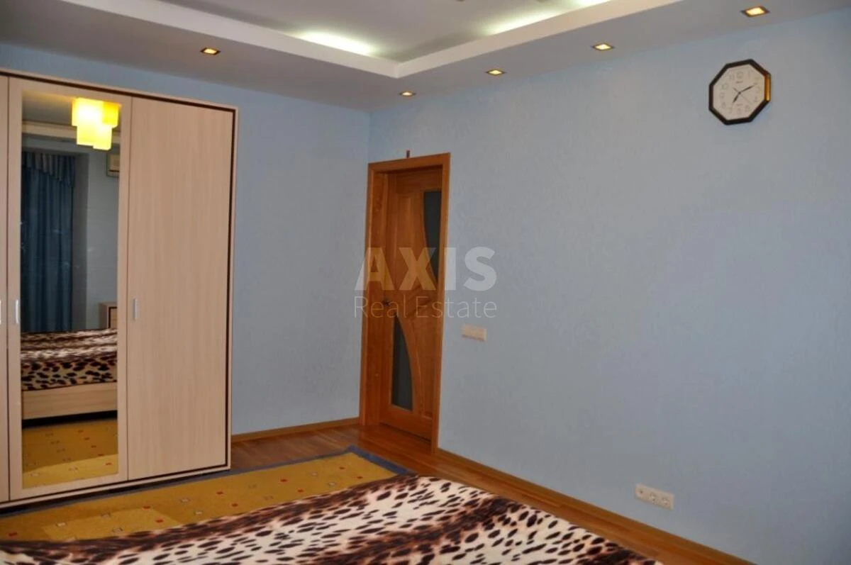4k apartment vul. Kotel'nykova Myhajla 16550813