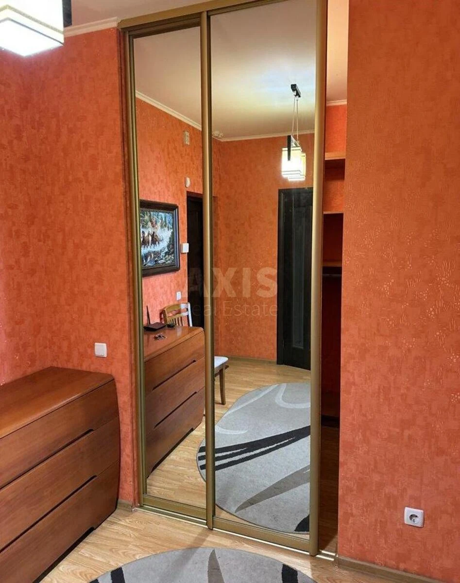 1к квартира ул. Ахматовой Анны 34654408