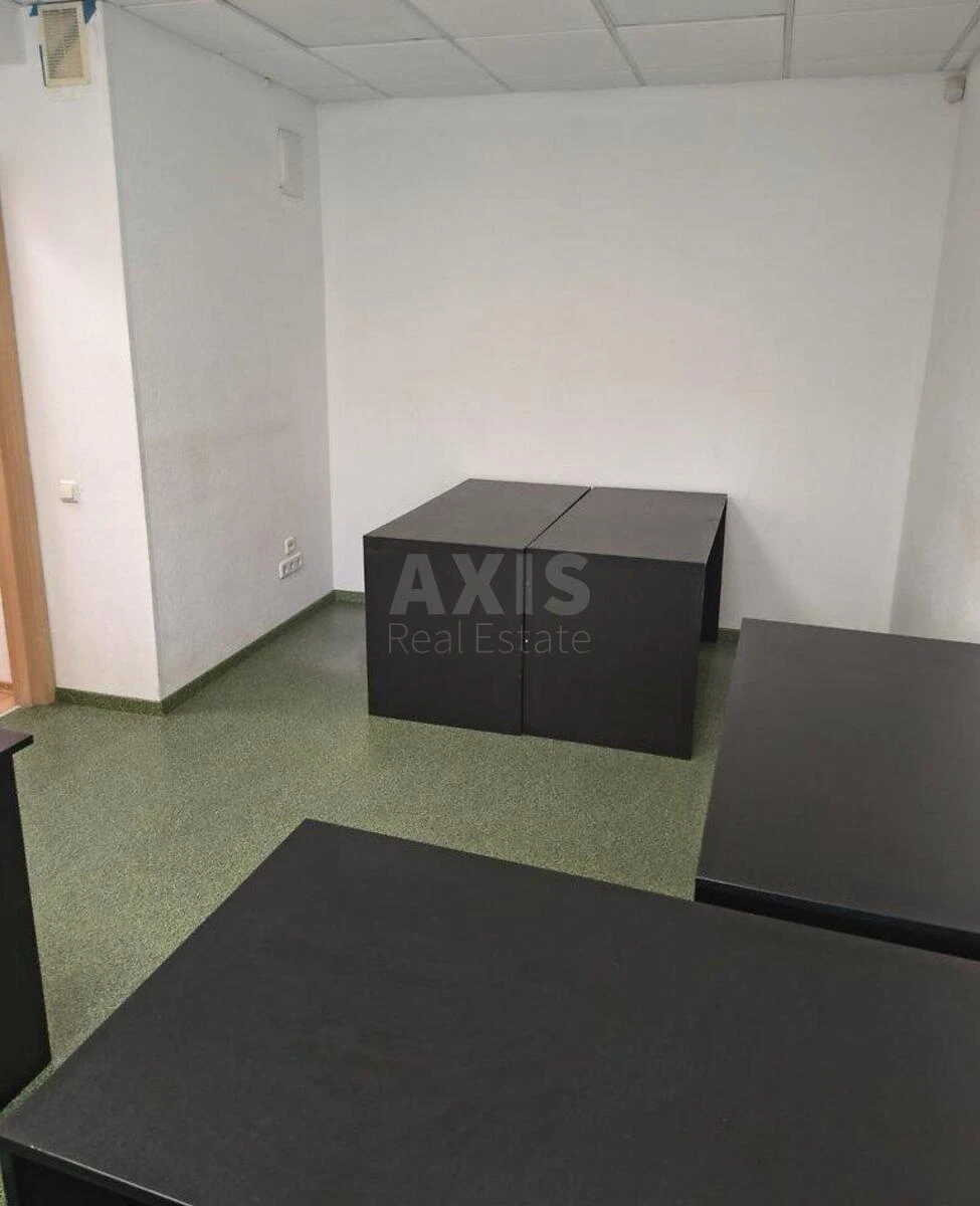 Office vul. Mykil's'ko-Slobids'ka 2Б, 86m2670120