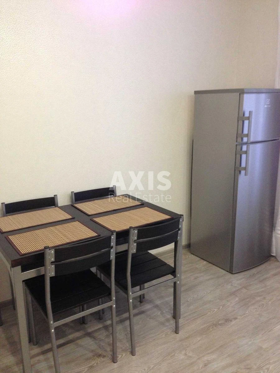 1k apartment vul. Myhajla Maksymovycha 3348800