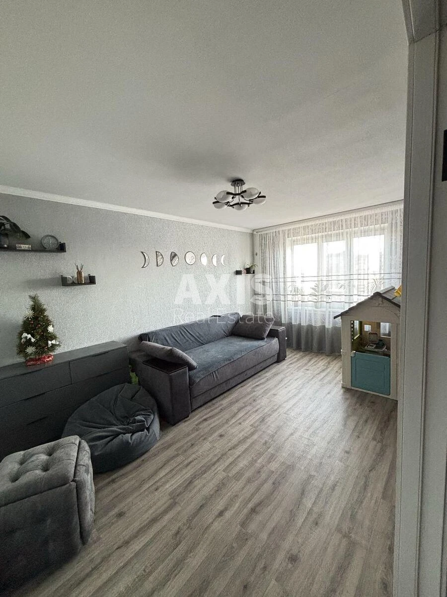 2k apartment vul. Vakhtanha Kikabidze 15А636144