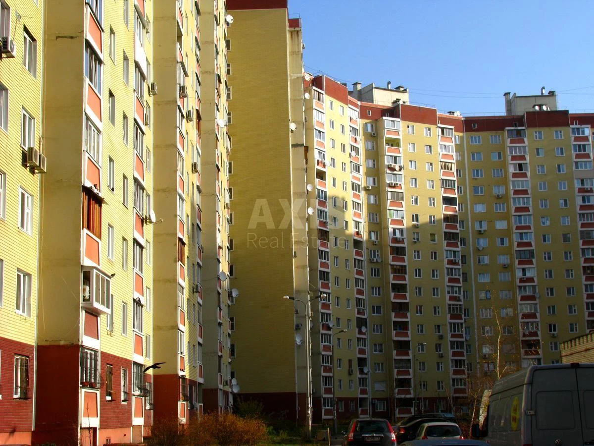 2k apartment vul. Urlivs'ka 97040013