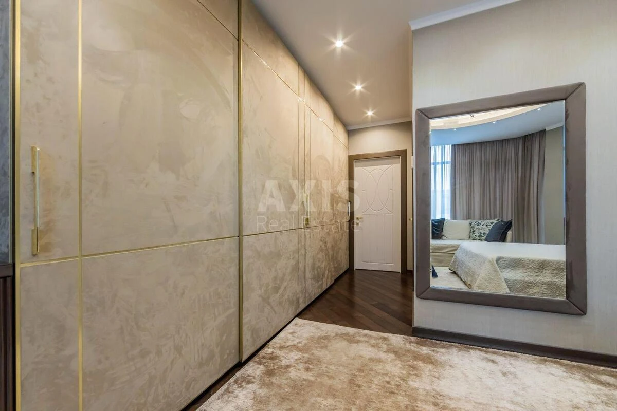 4k apartment vul. Strutyns'kogo Sergija 26401714