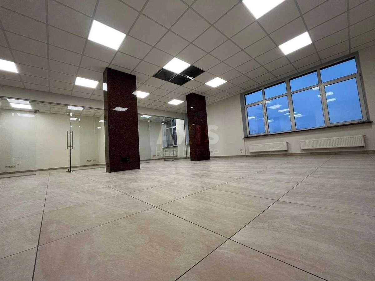Office vul. Nyzhnij Val 27, 120m2674500