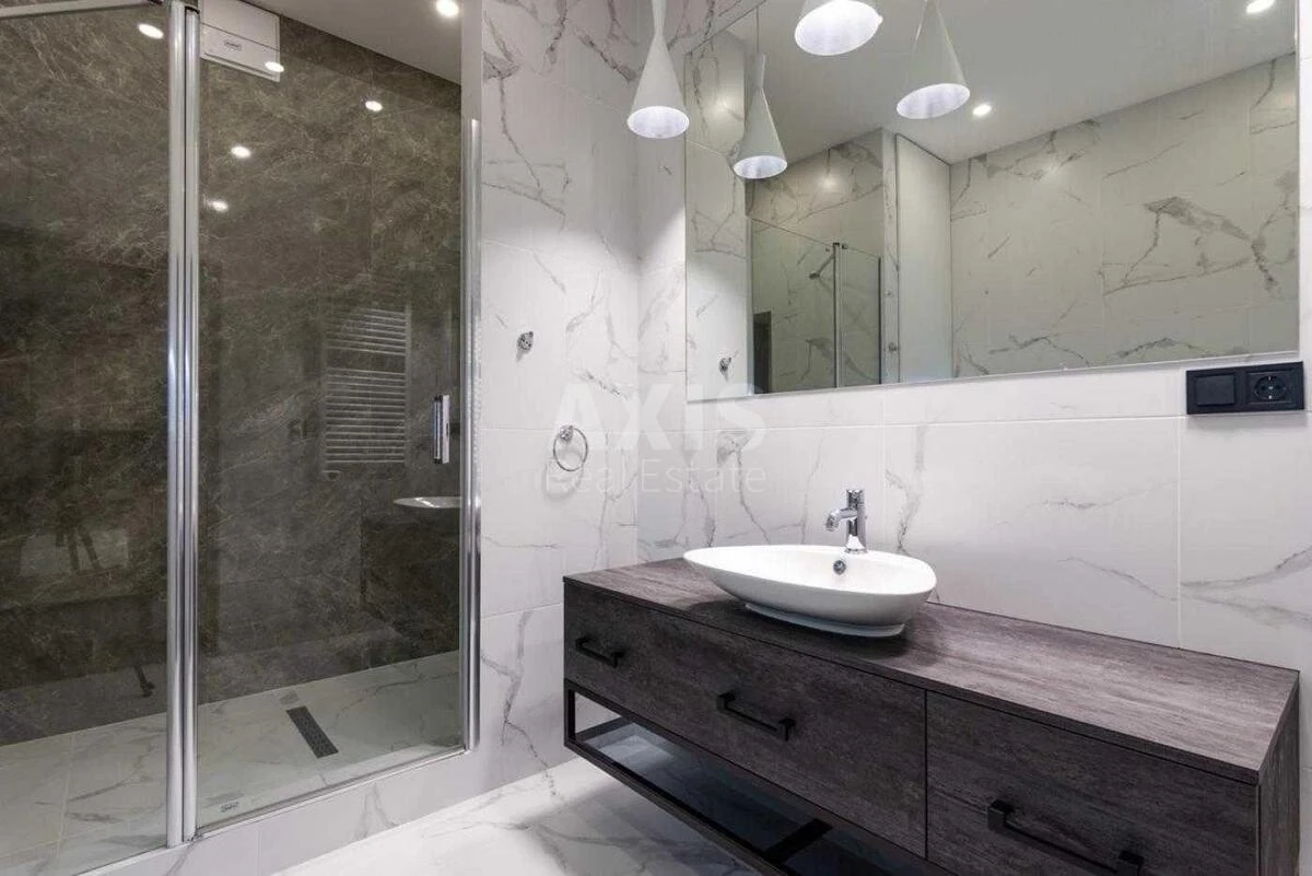 2k apartment vul. Preobrazhens'ka 8Б6746915