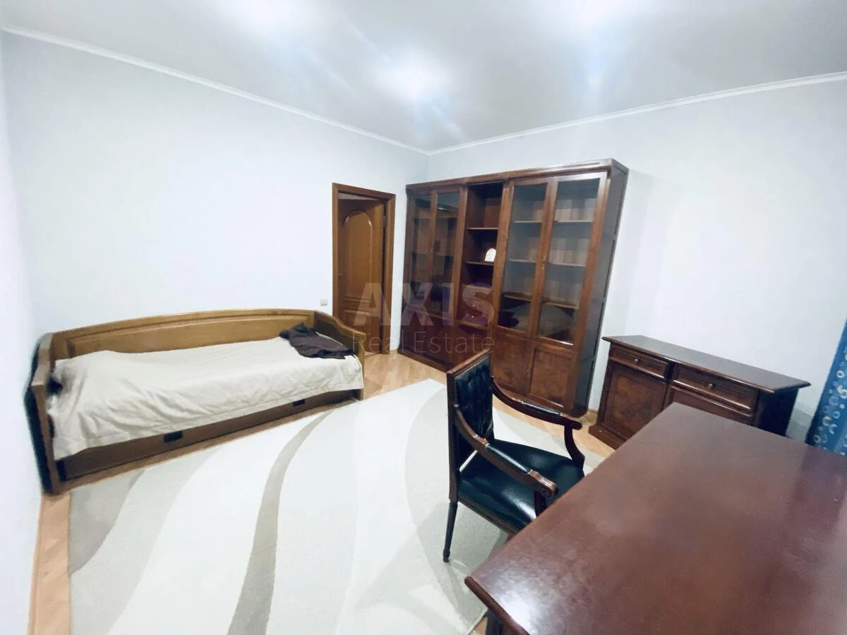 3k apartment vul. Nazarivs'ka 7Б621449