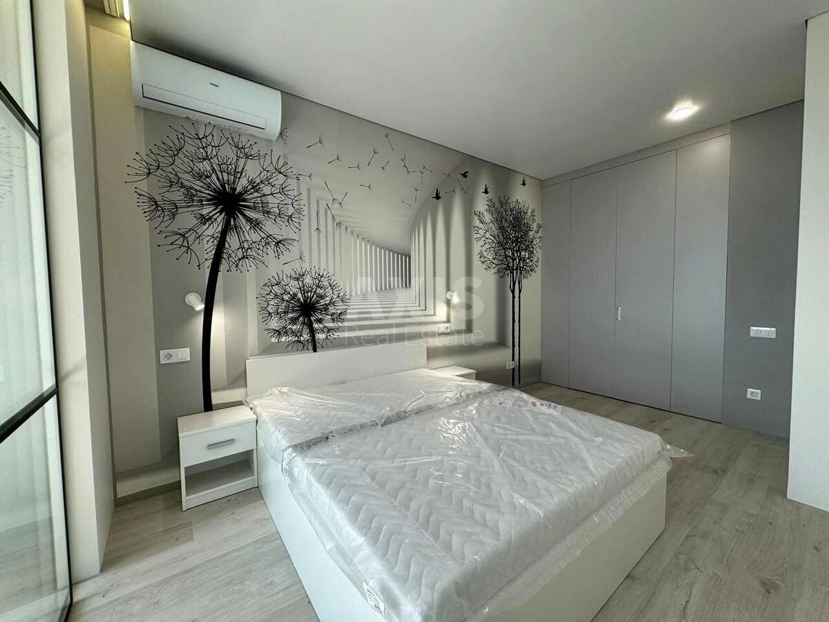 1k apartment pr-t Berestejskij 11655414