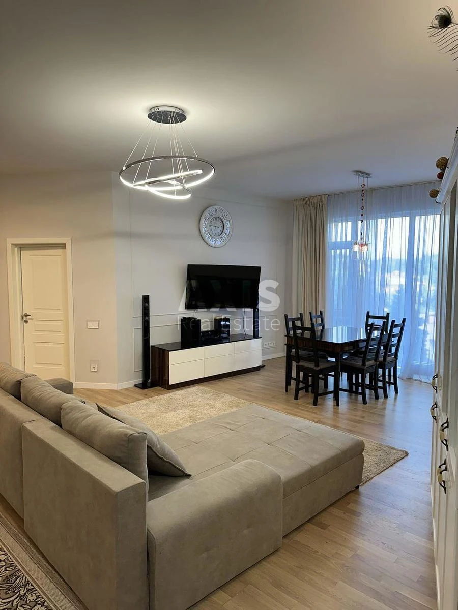 4k apartment vul. Buslivs'ka 12405371