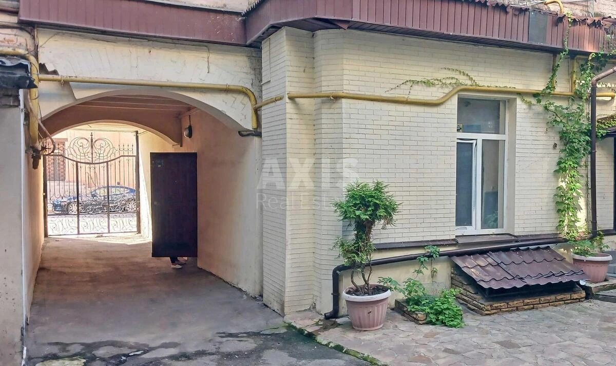 Объект торговли ул. Константиновская 1, 54м2672423