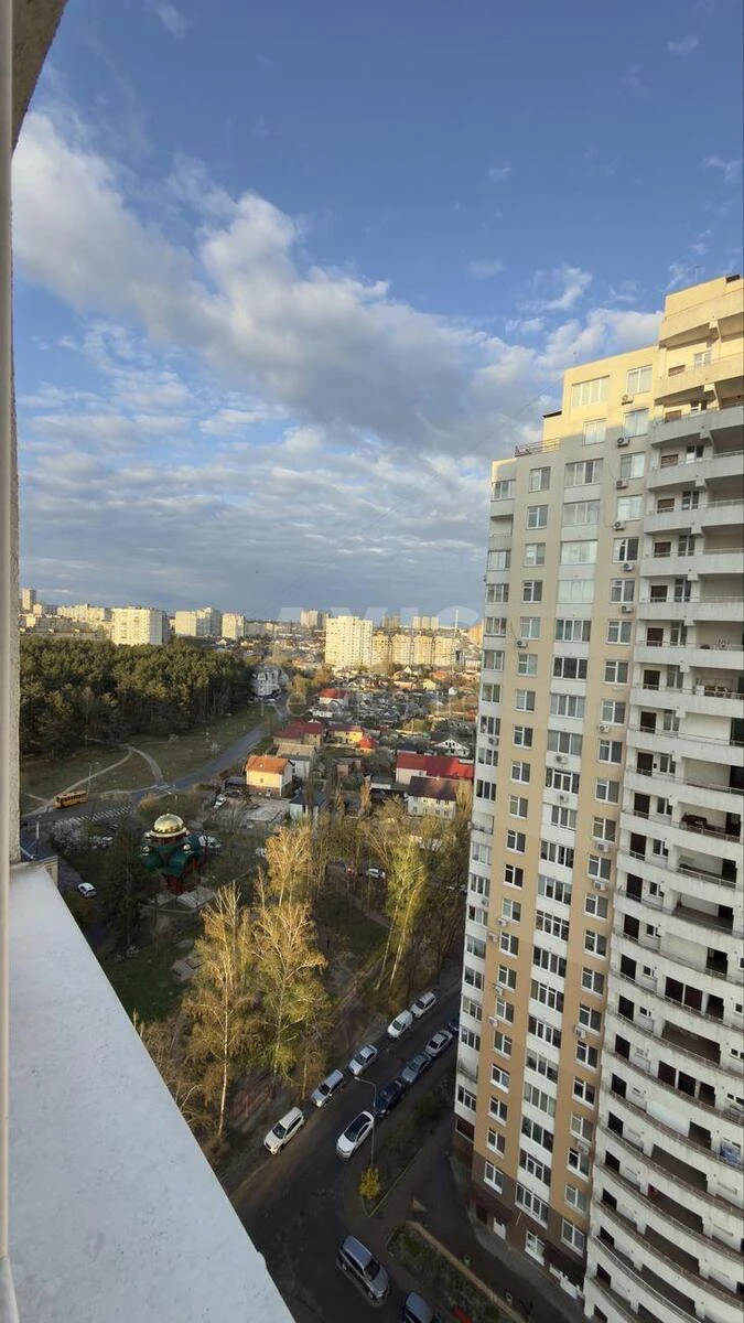 1к квартира ул. Владимира Наумовича 46731518