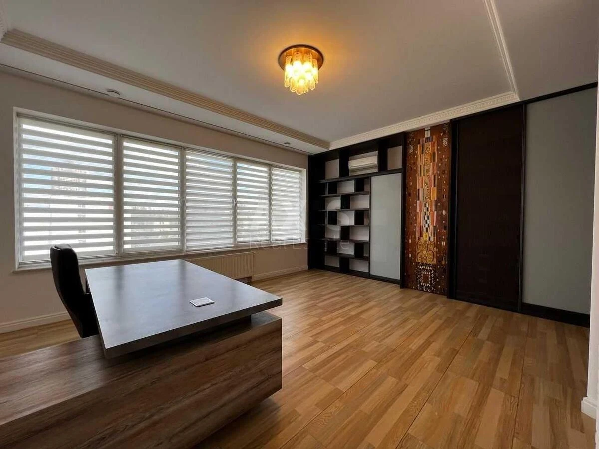 Office uzv. Klovs'kyj 7, 286m26733114