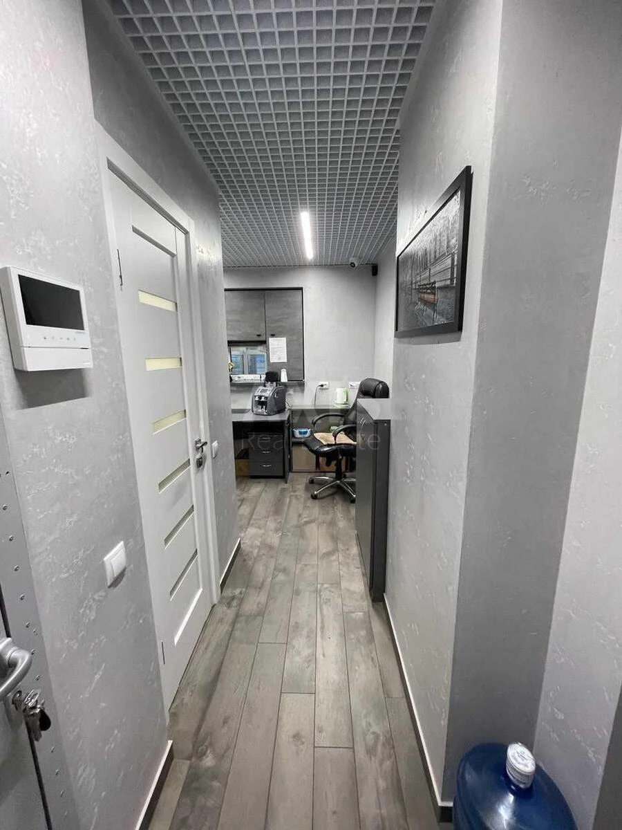 Объект торговли ул. Милославская 5, 11м2674111