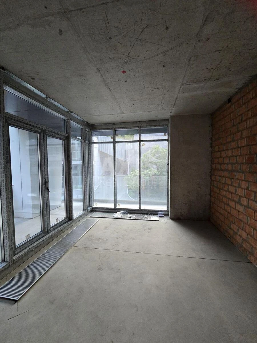 Trade object vul. Strutyns'kogo Sergija 21, 82m2674826