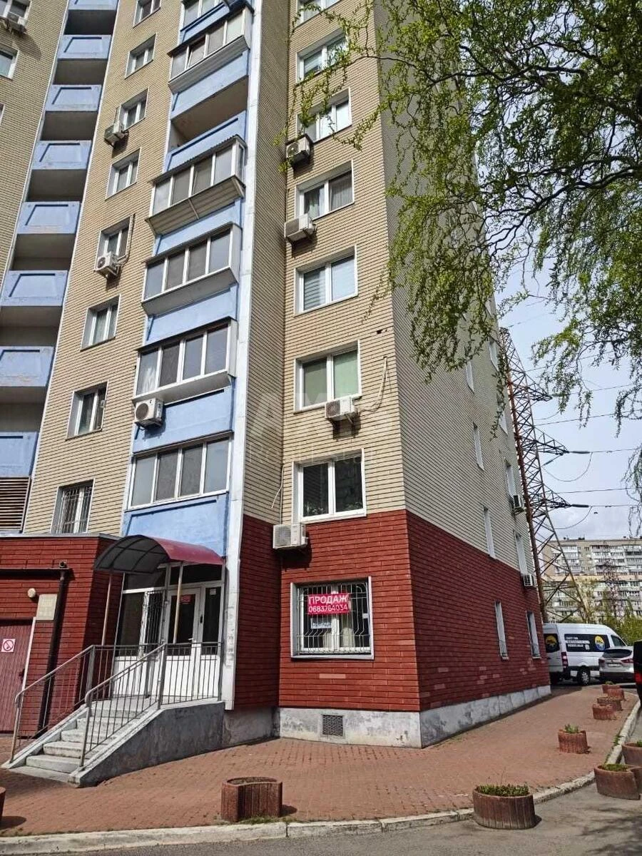 Объект торговли пр-т Европейского Союза 31А, 112м268013