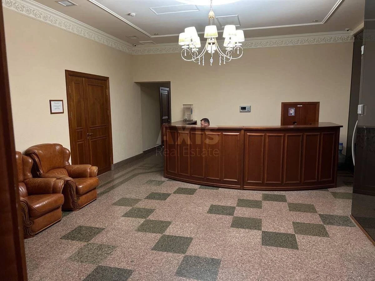 Office vul. Lyps'ka 10, 160m2648516